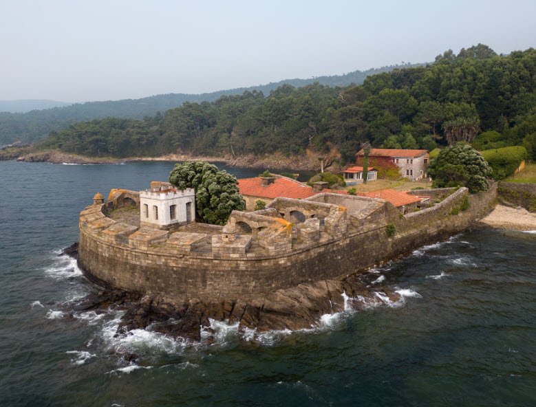 Castillo de Casasola, Spain